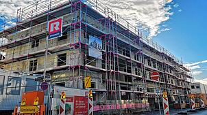 Auf dem ehemaligen Habisreutinger-Gelände baut die Rhomberg Bau GmbH einen Gebäudekomplex mit 25 Eigentumswohnungen.